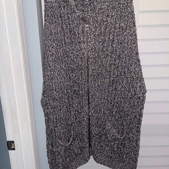 Free People zippered sweater - Picture 2 of 2